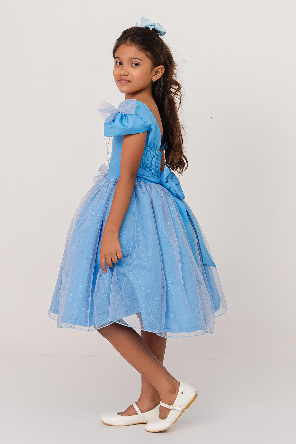 Vestido Cintilante Azul - Imagem 2