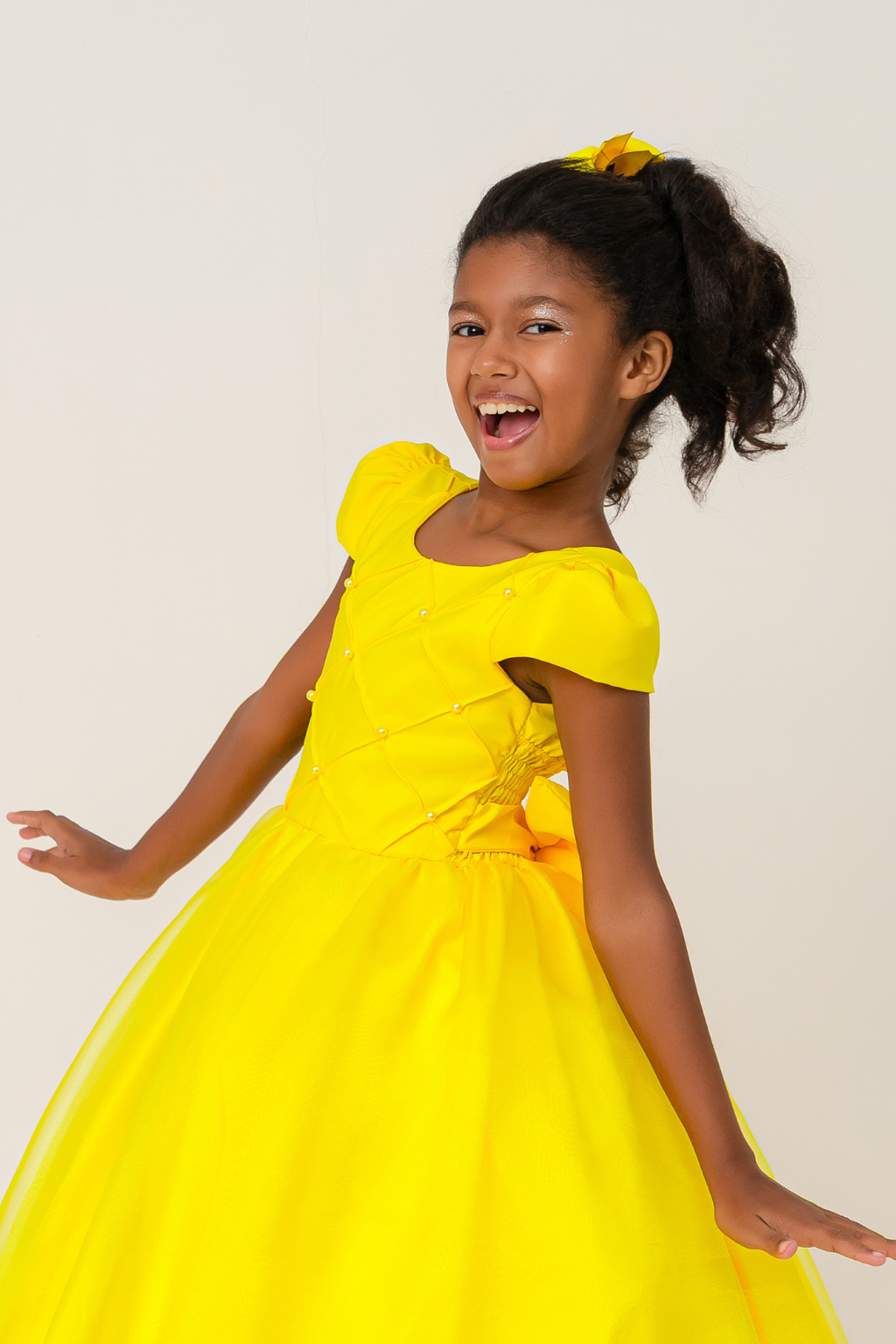 Vestido Longo Perolado Amarelo - Imagem 3