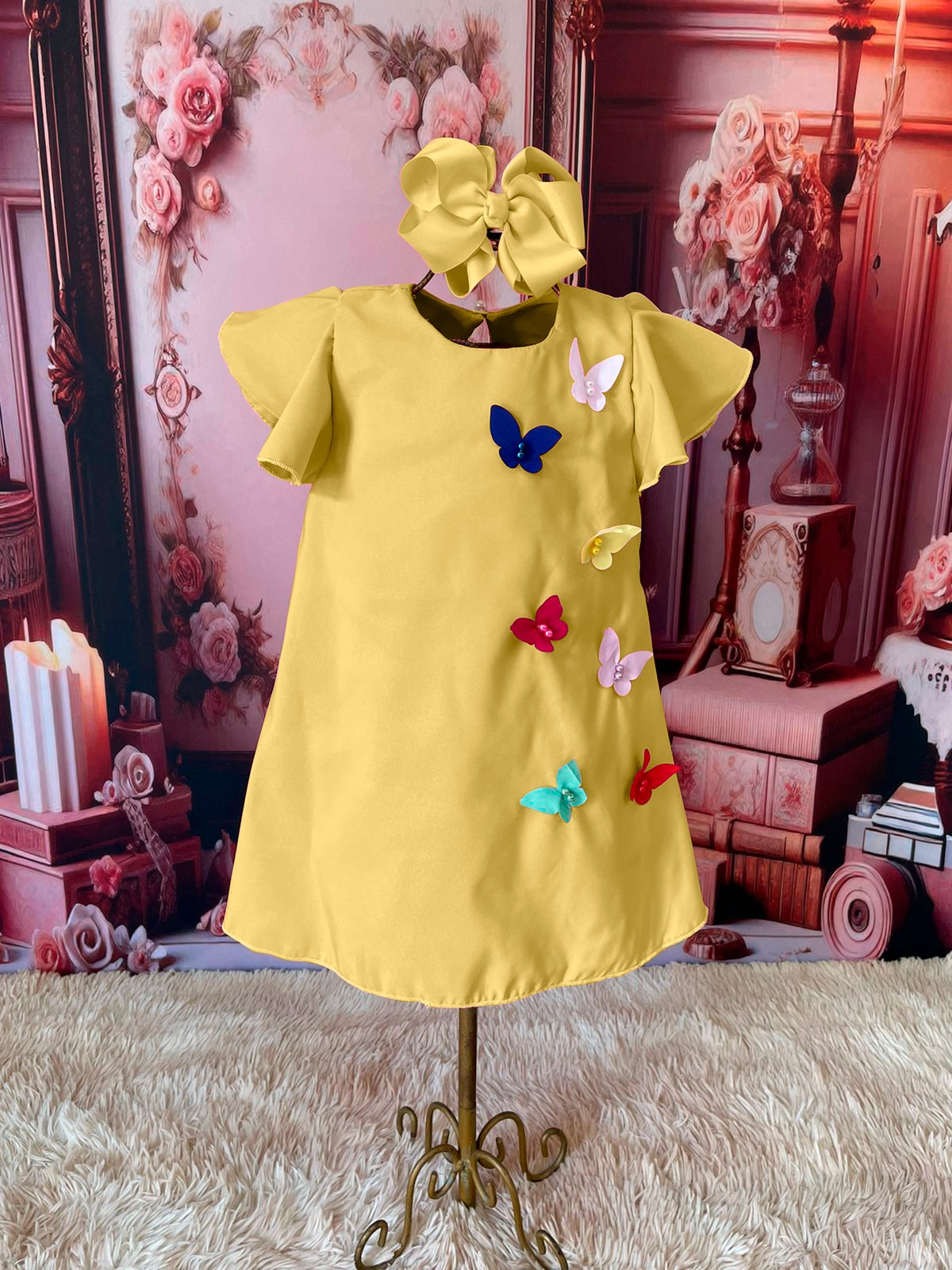 Bata Borboleta Amarelo