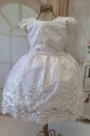 Vestido Branco com Renda Branca
